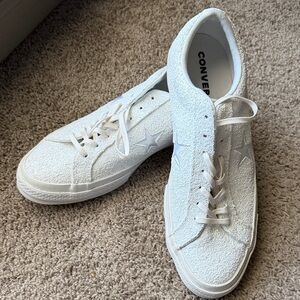 Converse Men's White Textured Sneakers